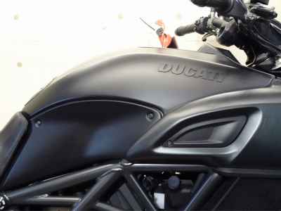 Ducati Diavel 2014