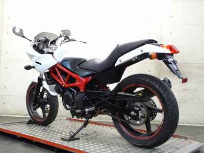 Honda VTR250F 2013