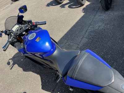 Yamaha YZF-R25 2019