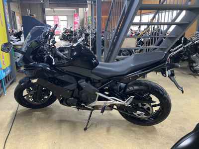 Kawasaki Ninja 400R 2011