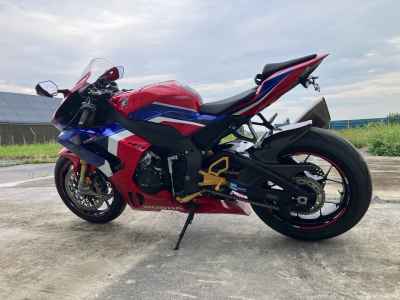 Honda CBR1000RR-R FB SP 2020