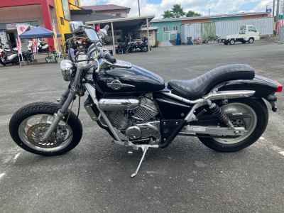 Honda Magna 250
