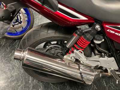Honda CB400 Super Boldor 2021