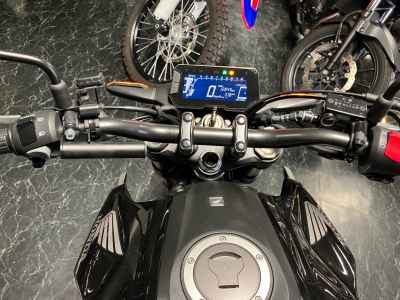 Honda CB250R 2019