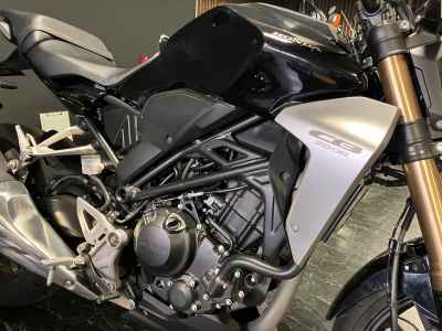 Honda CB250R 2019