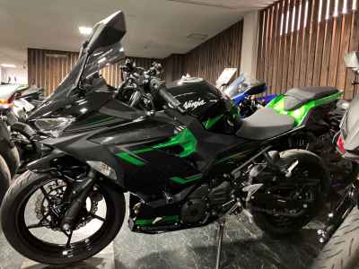 Kawasaki Ninja 400 2023