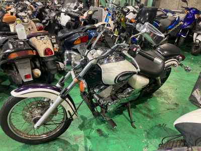 Yamaha XVS250 Drag Star