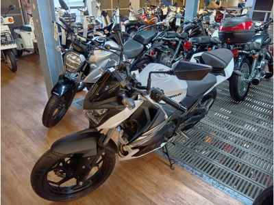 Kawasaki Z250 2014