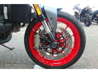 Ducati Monster 937+ 2024