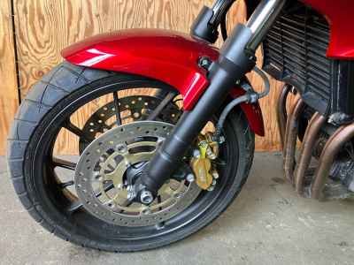 Honda CB400 Super Boldor 2017