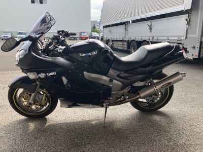 Kawasaki ZZR1200