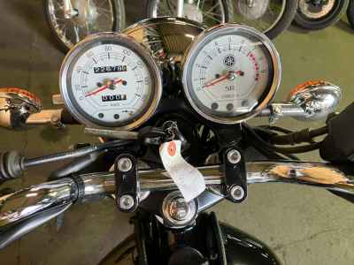 Yamaha SR400 2020