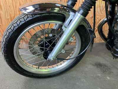Yamaha SR400 2020