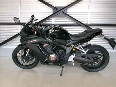 Honda CBR650R 2021