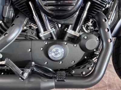 Harley-Davidson Sportster Iron XL883N 2016