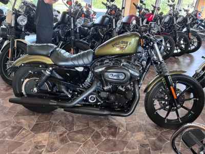 Harley-Davidson Sportster Iron XL883N 2016