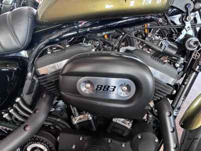 Harley-Davidson Sportster Iron XL883N 2016