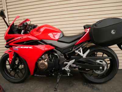 Honda CBR400R 2016