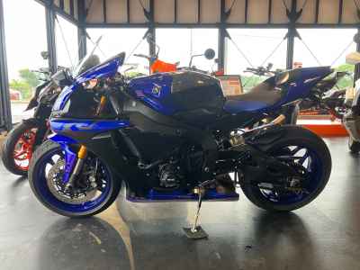 Yamaha YZF-R1 2019