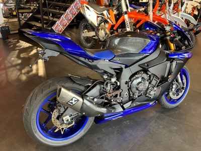 Yamaha YZF-R1 2019