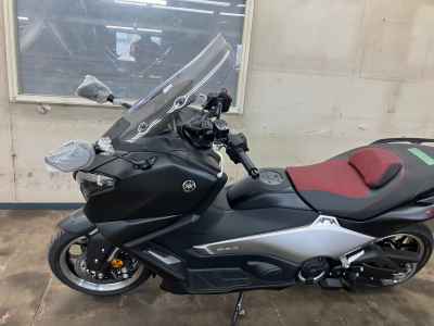 Yamaha TMAX 560 2026