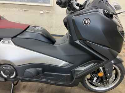 Yamaha TMAX 560 2026