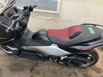 Yamaha TMAX 560 2026