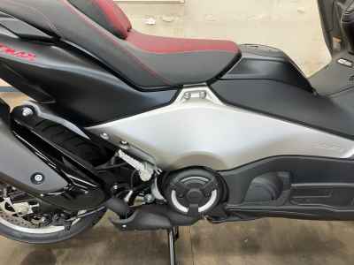 Yamaha TMAX 560 2026