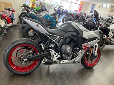 Suzuki GSX-8R 2024