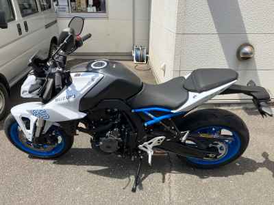 Suzuki GSX-8S 2023