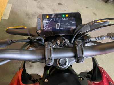 Honda CB250R 2019
