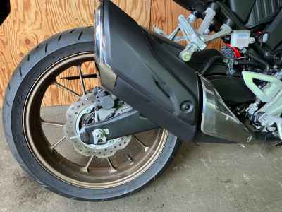 Honda CB250R 2019