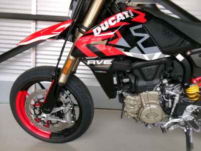Ducati Hypermotard 698 2024