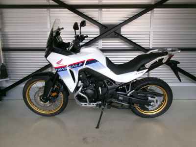 Honda Transalp 750 2025