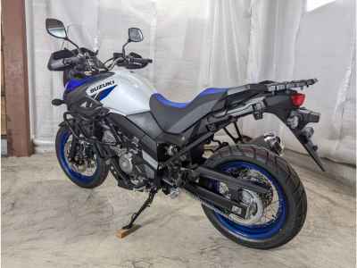 Suzuki V-Strom 650 2025