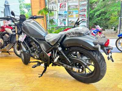 Honda Rebel CMX250 2025