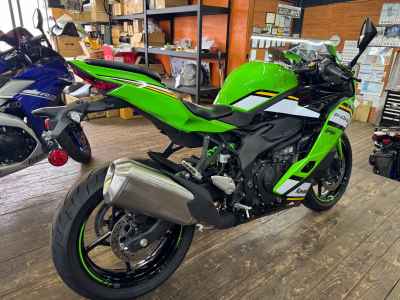 Kawasaki Ninja ZX-4RR 2025