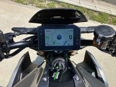 Kawasaki Z900 SE 2025