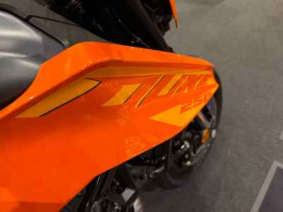 KTM 250 Duke 2024