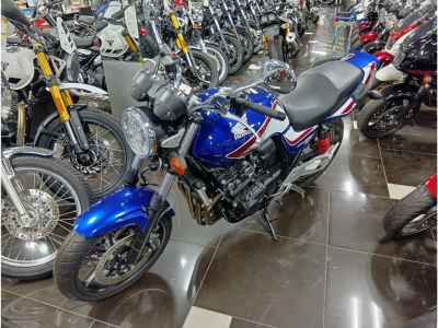 Honda CB400SF 2022