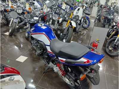Honda CB400SF 2022
