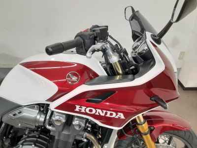 Honda CB1300 Super Boldor 2025
