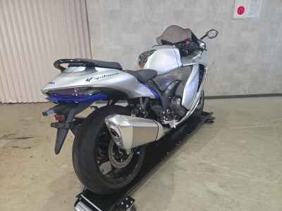 Suzuki Hayabusa 2025