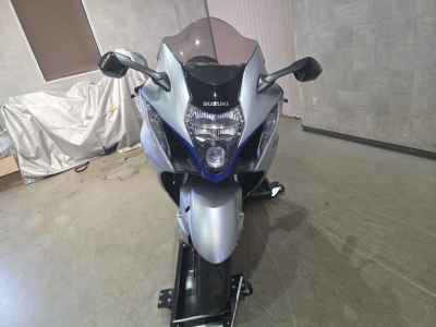 Suzuki Hayabusa 2025