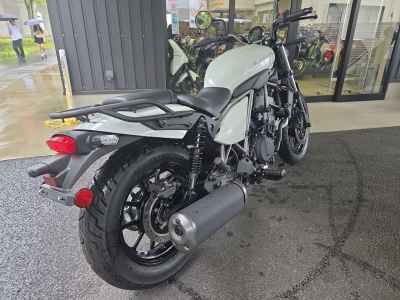 Kawasaki Eliminator 400 2026