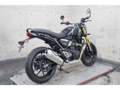 Triumph Speed 400 2025