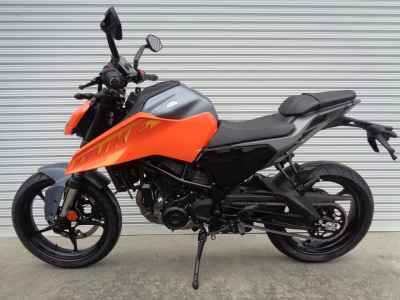 KTM 250 Duke 2024