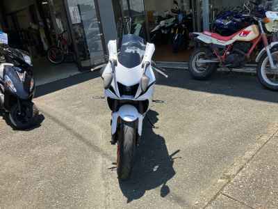 Yamaha YZF-R7 2023
