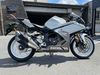 Honda CBR250RR 2023