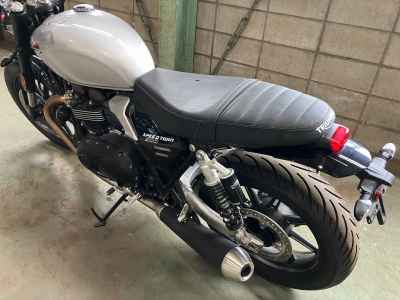 Triumph Speed Twin 900 2025